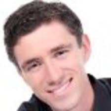 Why is my qPCR threshold line is below the background?