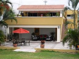 La casa cuenta en el primer piso cochera, sala,cocinacomedor,1/2 baño 2cuartos uno con baño completo patio amplio aljiber de 8,000lts el segundo. Terrazas En Segundo Piso Buscar Con Google Casas Pintadas Exterior Terrazas Segundo Piso Casas De Estilo Espanol