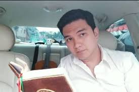 Umur 37 tahun) adalah aktor dan musisi berkebangsaan indonesia. Aldi Taher Admits Ustad Sindir Rizky Billar And Lesti Marriage Netral News