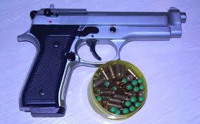 Braşov şi ialomiţa, la persoane bănuite de contrabandă calificată cu arme. Tengerparti Megkulonboztetes Dobja El A Port A Szemebe Pistoale De Vanzare Fara Acte Unlimitedallstars Com