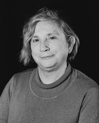 We're delighted to welcome Sarah Sundstrom to the cast of Dead Man's Cell  Phone by the brilliant Sarah Ruhl, a surreal comedy about connection,  mortality, and the strange intimacy of answering someone