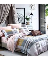 مفارش السرير In 2020 Home Home Decor Furniture