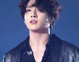 Keren 30 Foto Jungkook Bts Gondrong 10 Foto Jungkook Bts Dengan Rambut Berantakan Mengombak Download 10 Di 2020 Rambut Baru Rambut Berantakan Gaya Rambut Terbaru