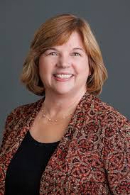 Amy Rueff's Instagram, Twitter & Facebook