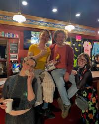 My most recent project, a jungle themed hoop completed and gifted to a  friend/coworker who's expecting their first bebe! #embroidery #fiberarts