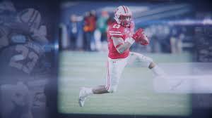 Wisconsin's Jonathan Taylor and Clemson's Travis Etienne headline our  college football running backs to watch for 2019