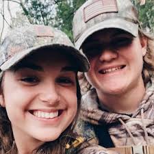 MacDonald (@_mckennamoore)