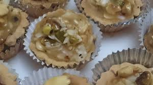 Mes Mini Tartelette Au Miel Caramelisee Ideeal Pour Le The Pate Sable Tu Mets 250g De Farine 120 Gr De Margarine 1 Oeuf Tu Sable Et Tu Food Breakfast Muffin