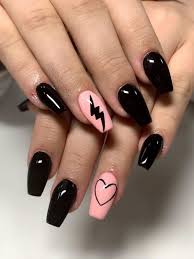 Professionally performed and edgy nail art pattern on nails can be done not only with the help of with dots, you can create a simple manicure peas and other edgy nail art. 40 Simple And Edgy Black Nails Ideas That You Ll Fall In Love With Flymeso Blog Edgy Nails Short Acrylic Nails Designs Goth Nails