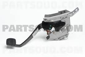PEDAL ASSY CLUTCH WBRACKET 465035KE1A | Nissan Parts | PartSouq