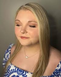 Reinventing Layers and Bangs with Hairstylist Katelyn Collier