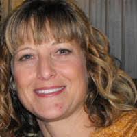 Kimberly Pohlman's Instagram, Twitter & Facebook