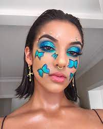 Morpho Butterflies Emoji Inspired Also Inspired By Kaddsta Growthseries Thought This Look Was Apt Face Art Makeup Artistry Makeup Rave Makeup ¿estas harto de tu teclado ordinario y quieres cambiar el diseno del teclado? pinterest