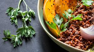 Choose the method that fits your needs and storage space. 8 Impressive Health Benefits And Uses Of Parsley