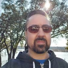 Stuart Burch's Instagram, Twitter & Facebook