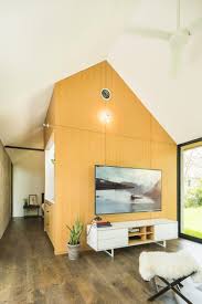 Cette Petite Maison De Verre Et De Beton De 55m2 Est Une Maison D Amis Mais On Y Habiterait Bien Maison De Verre Petite Maison