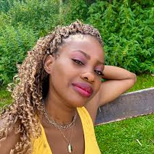 Hi, does anyone has done a transatlantic before and knows how is the  customs in spain? I'm traveling from South America to Usa and I wanted to  do some shopping