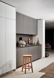 Dailyproductpick Segmento Y By Poggenpohl Creates A Sophisticated Design Of Matte Instead Of Gl Grey Kitchen Interior Glossy Kitchen Minimalist Kitchen Design