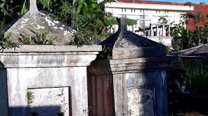 Model kuburan kristen terbaru, desain kuburan katolik, ukuran kuburan katolik bintang antik sejahtera adalah pengrajin marmer online yang terpercaya sejak tahun 2009 sampai dengan saat ini. Kondisi Terbaru Makam Daniel Mandagi Perintis Gereja Katolik Bertumbuh Kembali Di Keuskupan Manado Tribun Manado