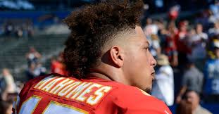 Patrick mahomes hairstyles file:patrick mahomes ii.jpg by jeffrey beall is licensed under cc by 4.0. Chiefs Qb Patrick Mahomes Week 1 Film Review Where He Could Improve Arrowhead Pride