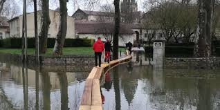 Information and translations of saintes in the most comprehensive dictionary definitions resource on the web. Rsd5vasrtqhrxm