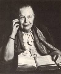 RÃ©sultat de recherche d'images pour "marguerite yourcenar"