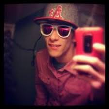 Stream Eric Handel 1 music