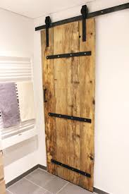 Diy Alte Schiebetur Gewinner Sbastelkistle Rustikal Eiche Tischdeko Modern Wohnen Badezimmer Schlafzimmer Schiebetur Alte Tur Schiebetur Holz