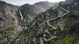 24' quintero, 26' jackson, 39' casemiro, 60' jackson, 87' aboubakar. Geoparks Www Visitportugal Com