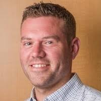 100+ perfiles de «Danly»