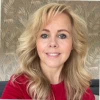 40+ "Nancy Bakker" profiles