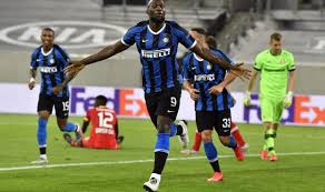 Uefa europa league), 1971 yılından beri uefa tarafından organize edilen, avrupa'nın kulüpler bazında uefa şampiyonlar ligi'nden sonraki en önemli futbol. Uefa Avrupa Ligi Nde Final Zamani Sevilla Inter