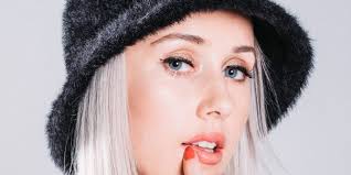 WATCH] Aidan & Oonagh Chat To Kerry Singer Emma Edel