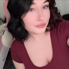 What are good USED car lots that don't sell shitty cars. Looking for a  car/truck for myself and my 3 kids. Saginaw are but I'm willing to travel  if I need to.