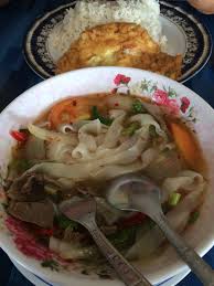 Untuk membakar 140 kalori kuetiau sup anda boleh lakukan salah satu daripada aktiviti berikut: Kuey Teow Sup Thai