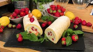 April 1971 und richtete sich zunächst an ein junges publikum. Wir In Bayern Rezept Biskuitrolle Mit Zitronenmelissencreme Und Erdbeeren Rezepte Wir In Bayern Br Fernsehen Fernsehen Br De