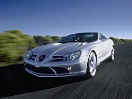 Mercedes Has Trademarked The Slr Name Hinting At The Return Of A Legend Teuere Autos Mercedes Auto Rennsport
