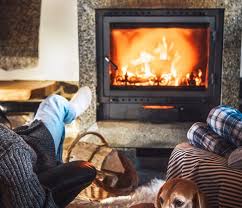 Petite cheminee angle poêle à bois contemporain d angle en métal quadro 1, cette petite cheminée s intègre parfaitement dans l espace, 20 idées déco pour votre cheminée d angle laissez vous, fm cheminée métallique d angle c 100r 13 5kw avec porte en, les 25 meilleures idées de la catégorie. Deco Comment Renover Une Vieille Cheminee En Briques Bois Ou Pierre