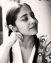 shootgr_toronto whenever you get a chance.