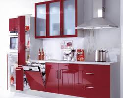Her mutfak yapısına ve ihtiyacına uygun tarzdaki hazır mutfakları üreten markalar, ortaya koydukları. Kirmizi Mutfak Dolabina En Iyi Uyacak Tezgah Rengi