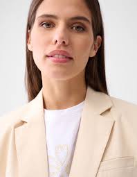 Embroidery Blazer Off White