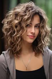 Shoulder Length Hairstyles: 50 Stunning Styles To Try
