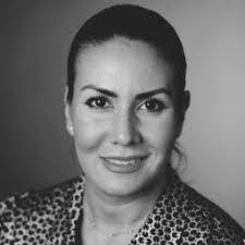 Dora Boyle's Instagram, Twitter & Facebook