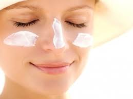 Los filtros solares evolucionan: ahora también protegen de las luces LED