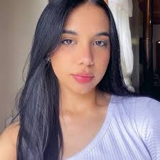 julia martins (@julis.martinsz) • Instagram photos and videos