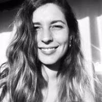 20+ perfiles de «Lucía Chaves»