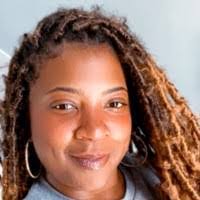 Dana Claycomb's Instagram, Twitter & Facebook