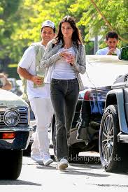 When it comes to trends, kendall jenner will try any and everything once. Kendall Jenner Archives Celebrity Style Guide