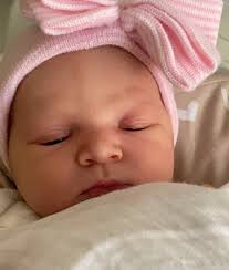 Last night at 8:47pm we welcomed our daughter, Kinsley Marie Pratt to the  world. , Little babe was 7 lbs 10oz , 22 inches long. Soaking it all in,  thank you for all your sweet messages 💕