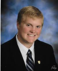 Karee Petruzzi (@kareepetruzzi)